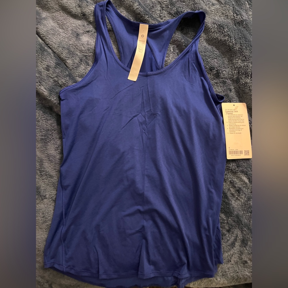 Lululemon Essential Tank Pleated